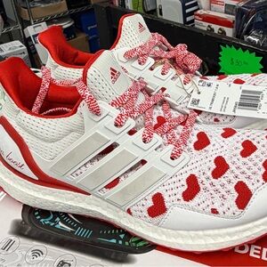 adidas Women's Ultraboost 1.0 DNA Shoes  Size 9.5 Adidas Red & White Sneakers